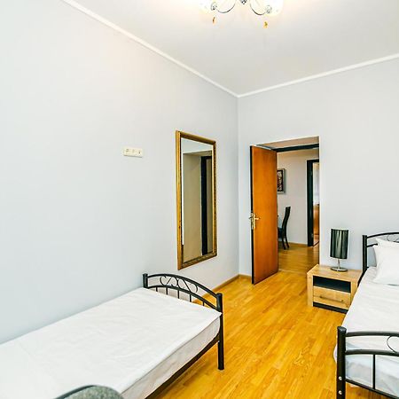 Azneft Royal Suite Apartment Sea View Baku Exterior foto
